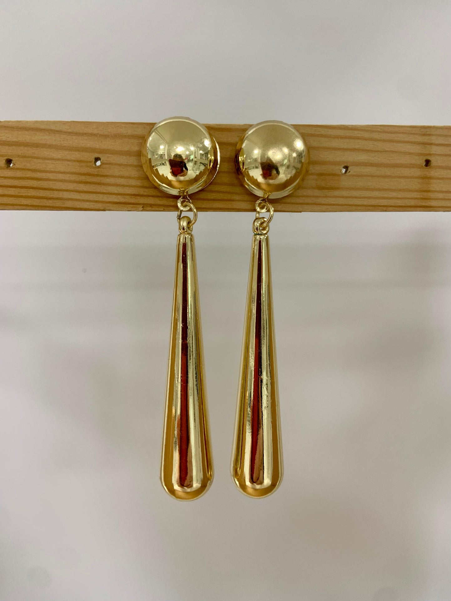 PENDIENTES LAGRIMA DORADA