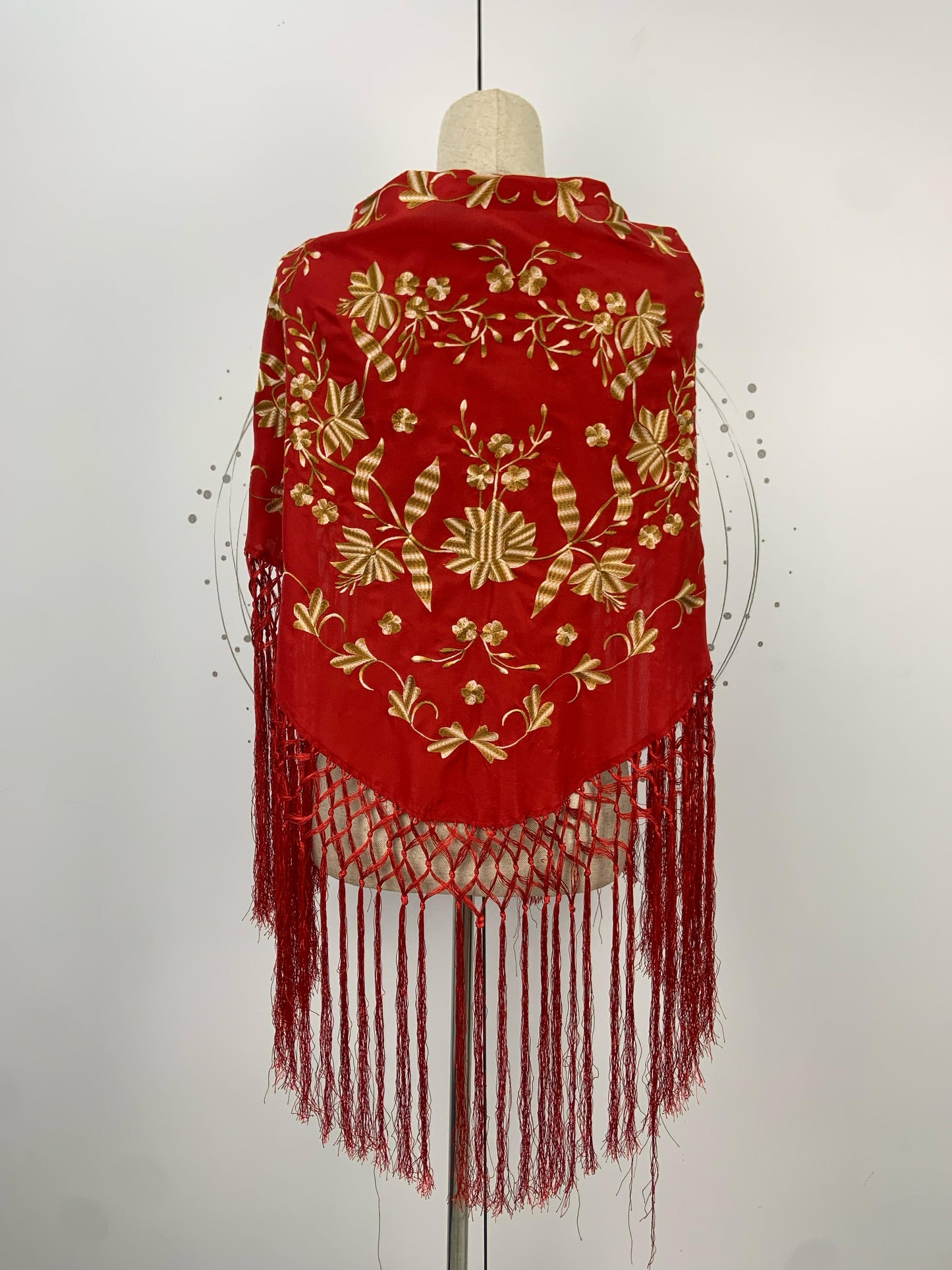 MANTON SEDA ROJO Y BEIGE LA ORMIGA