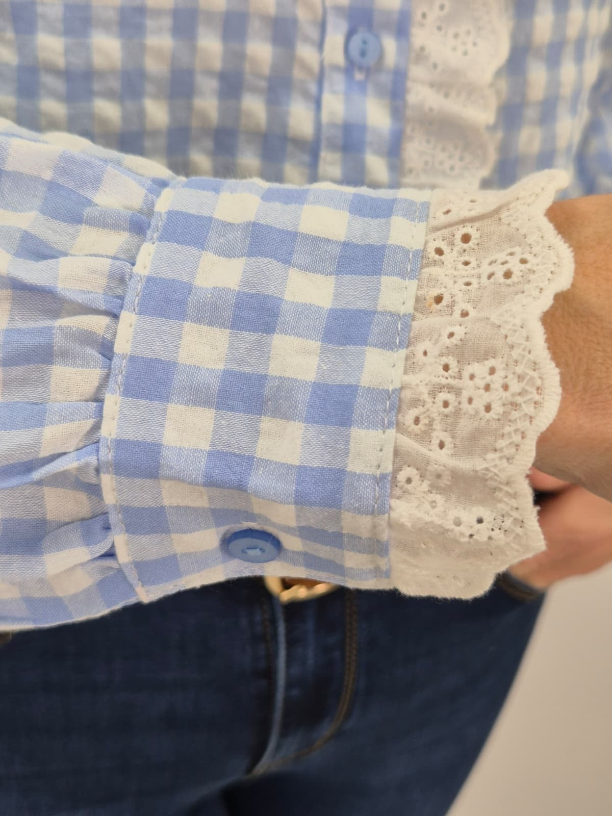 BLUSA CUADROS PUNTILLA ENCAJE