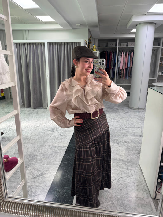 FALDA ASIMETRICA VOLANTE