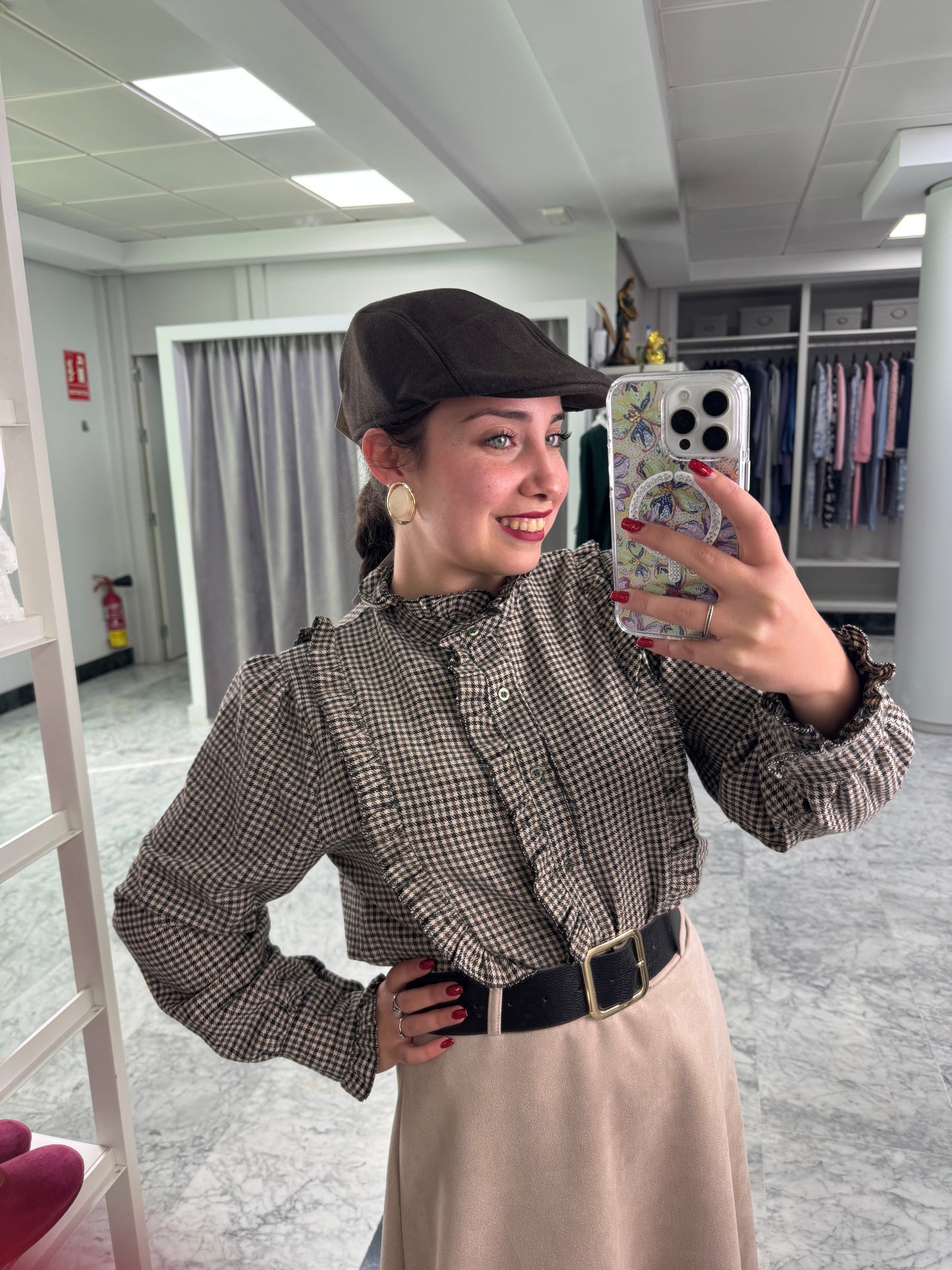 BLUSA CUADROS VOLANTES