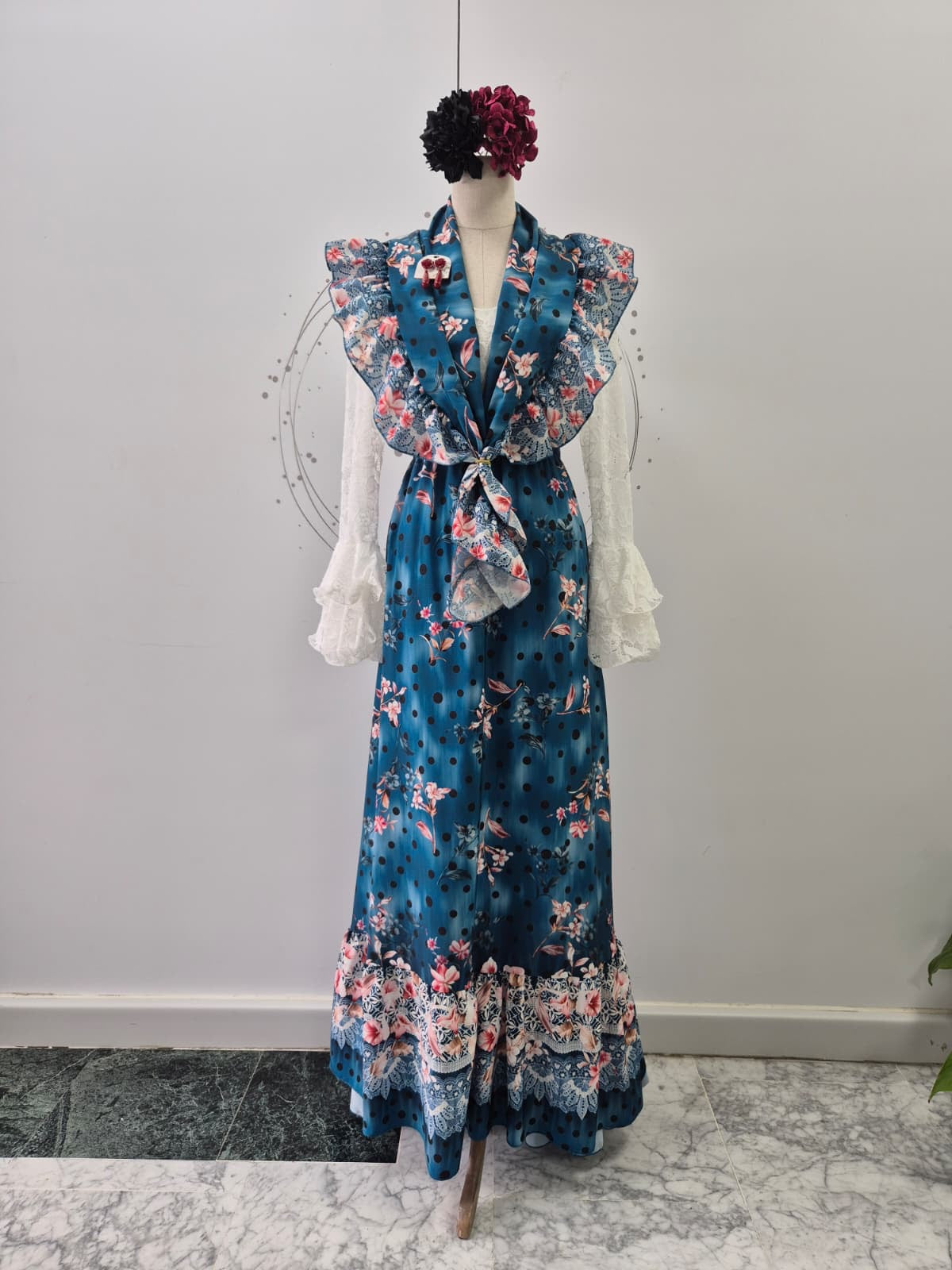 CONJUNTO PICO Y FALDA JARDIN