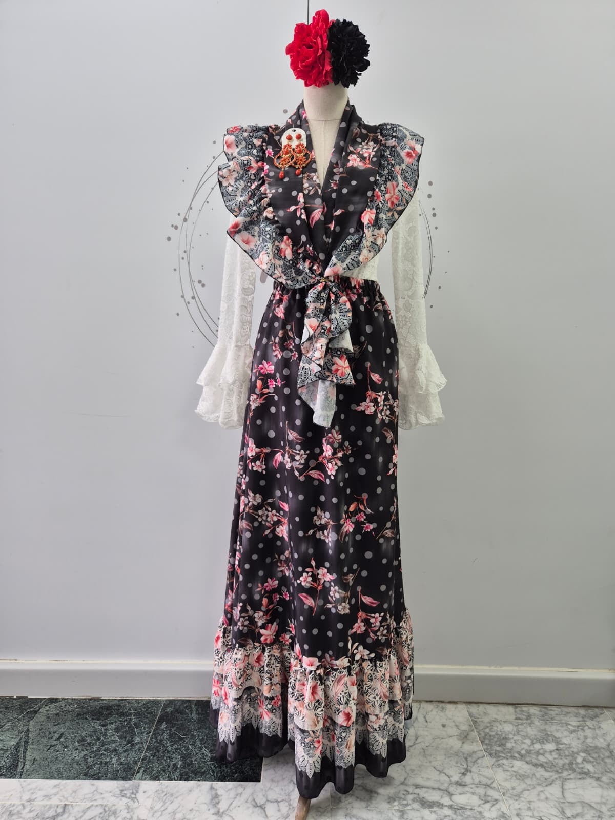 CONJUNTO PICO Y FALDA JARDIN