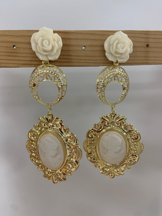 PENDIENTES CAMAFEO