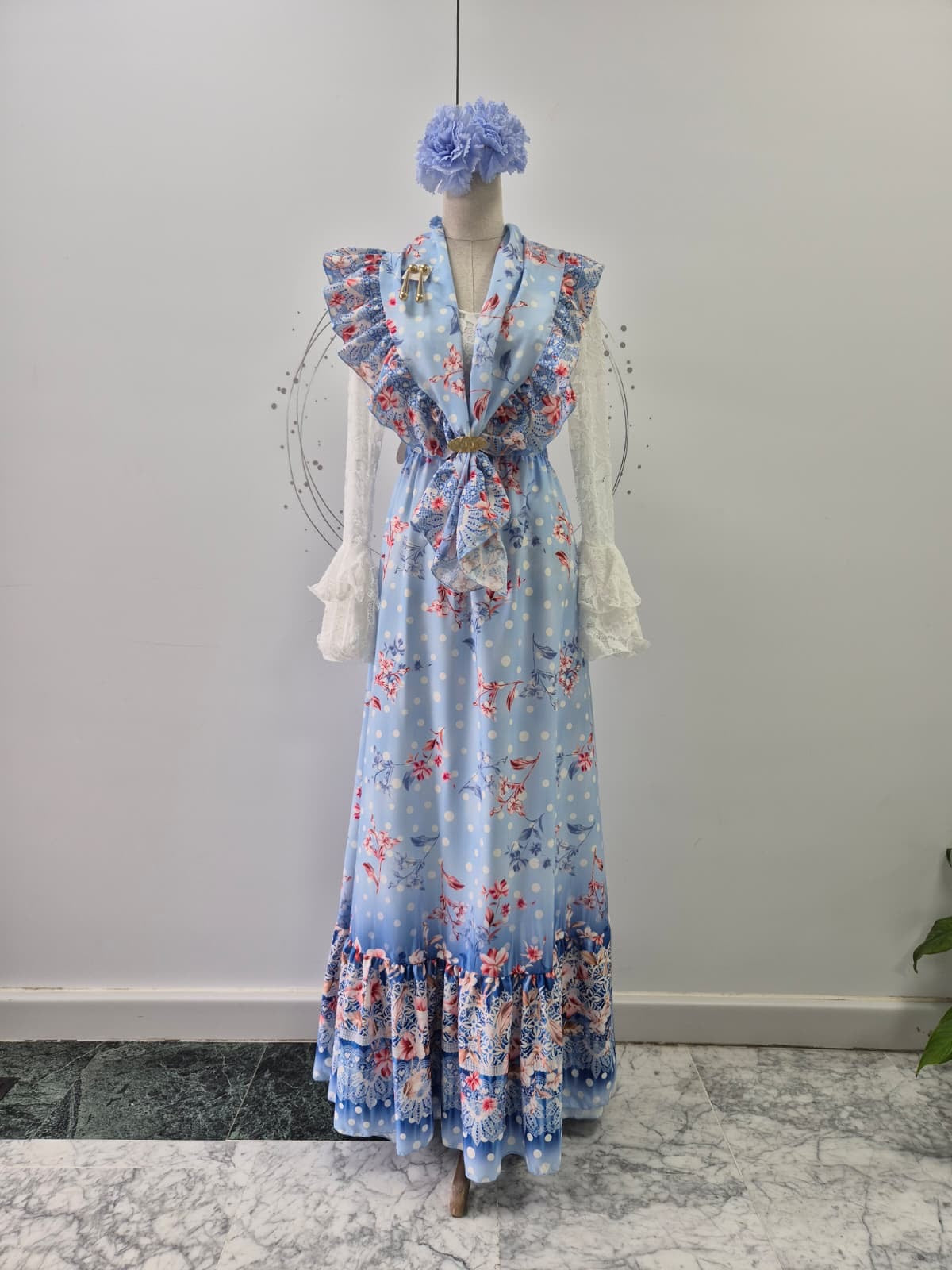 CONJUNTO PICO Y FALDA JARDIN