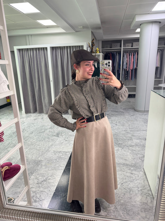 FALDA MEDIA CAPA ANTE LISA