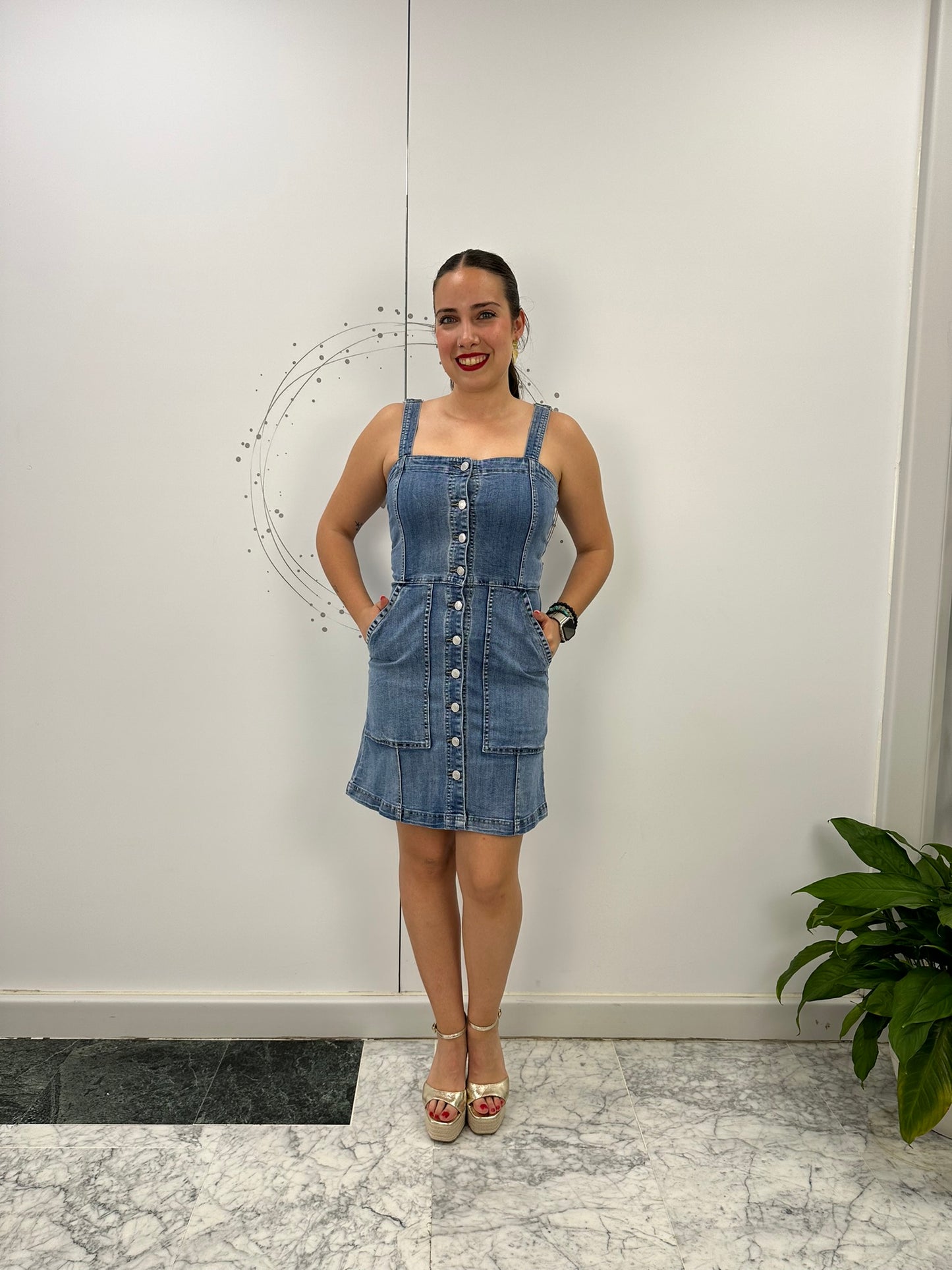 VESTIDO VAQUERO CORTO BOTONES